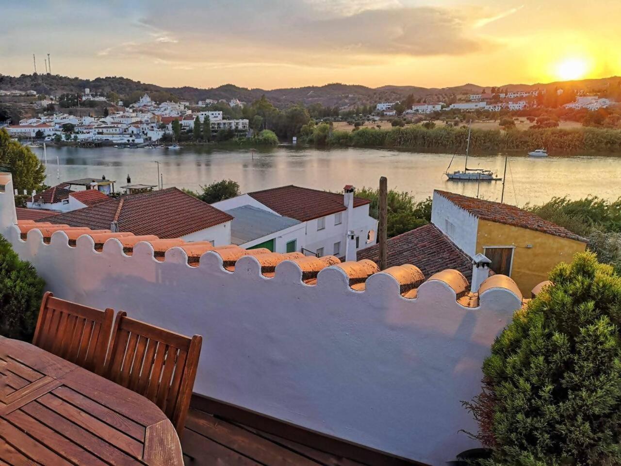 Casa Rural La Raba Terraza Con Increibles Vistas Sanlúcar de Guadiana Eksteriør billede